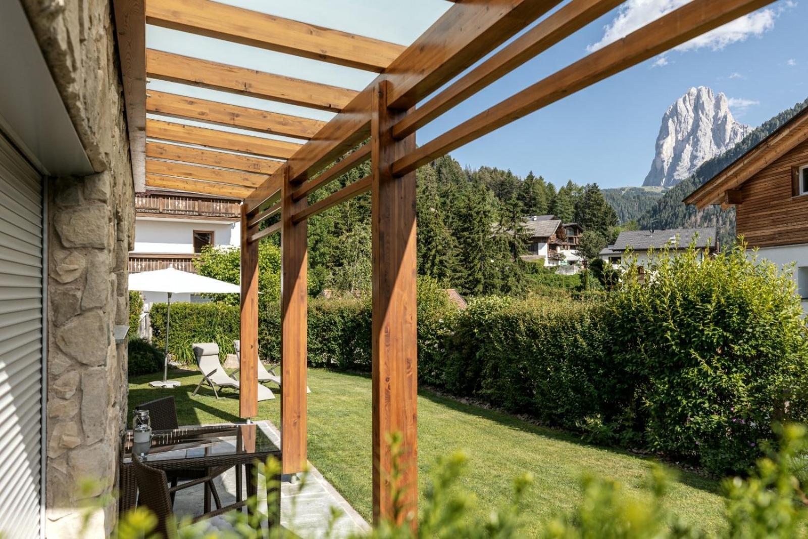Apartments Chalet Anna Ortisei Exteriör bild