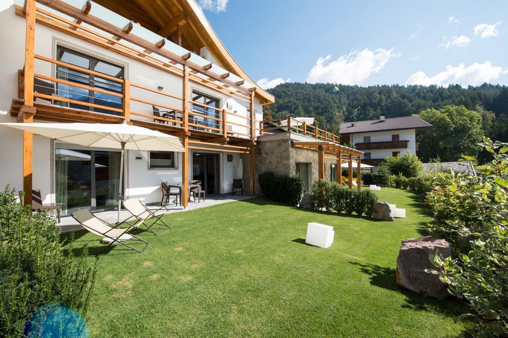 Apartments Chalet Anna Ortisei Exteriör bild
